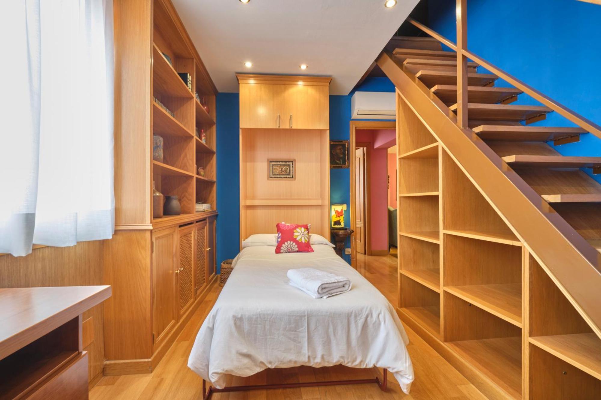 Apartamentos Carlos Madrid Dış mekan fotoğraf