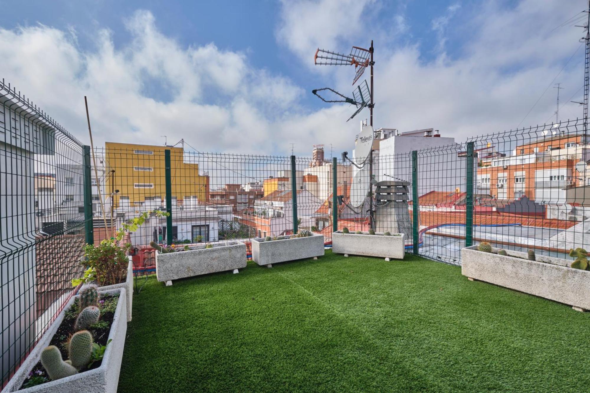 Apartamentos Carlos Madrid Dış mekan fotoğraf