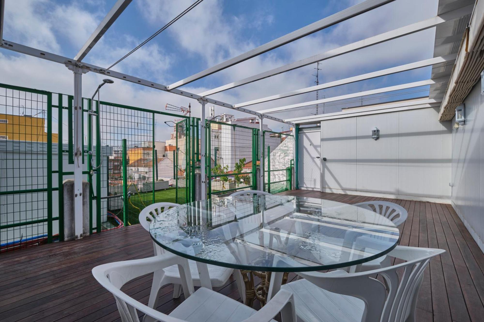 Apartamentos Carlos Madrid Dış mekan fotoğraf